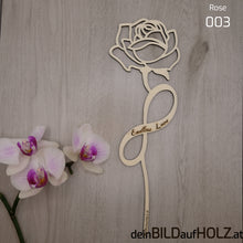 Lade das Bild in den Galerie-Viewer, Blumen aus Holz personalisiert