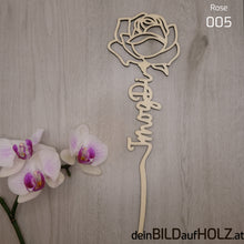 Lade das Bild in den Galerie-Viewer, Blumen aus Holz personalisiert